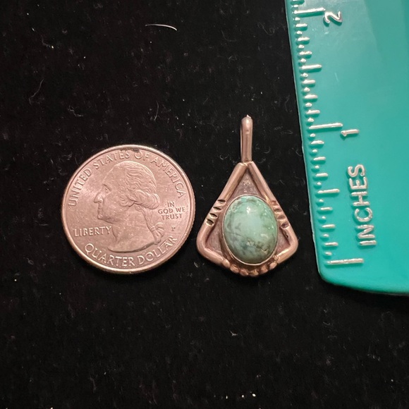 925 STERLING Silver and Turquoise Pendant VINTAGE OLDIE - Picture 3 of 6